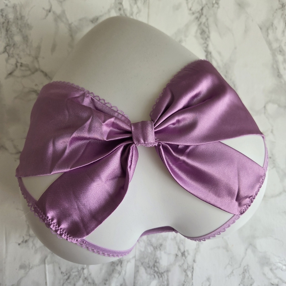 Victoria's Secret VERY SEXY Mesh & Satin Bow Cutout Back Open Panty S